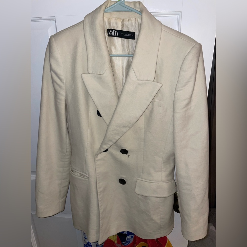 Zara Ivory Blazer with Black Accents